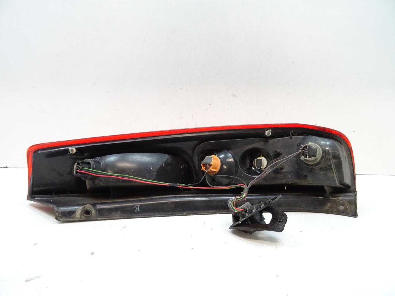 Fanale posteriore principale sinistro (luci) FORD FIESTA 5 PHASE 2  - 1