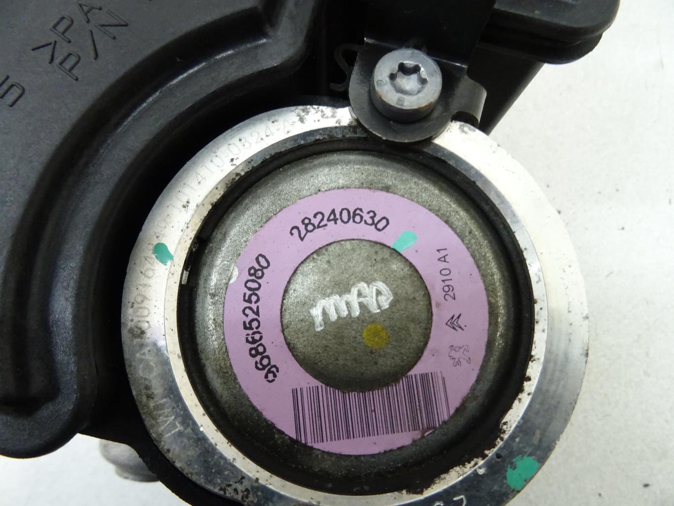 Pompe de direction PEUGEOT 206+ Essence - 1