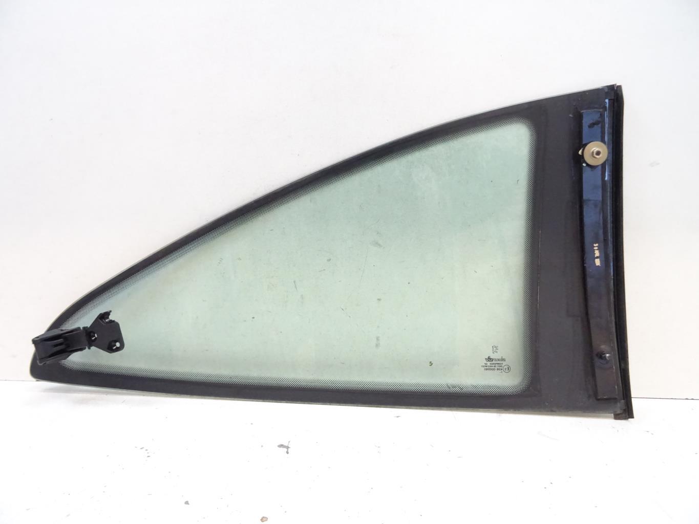 Ventanilla triangular trasera izquierda PEUGEOT 406 COUPE Diésel - 1