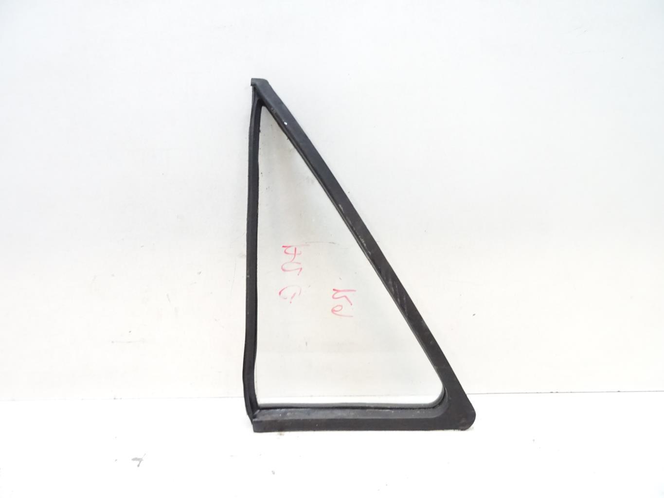 Ventanilla triangular trasera izquierda (puerta) RENAULT R9  - 1