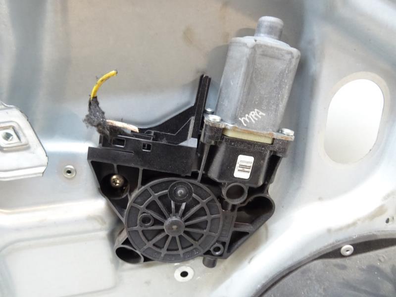 Alzacristalli elettrico anteriore sinistro FORD FOCUS 2 PHASE 2 Diésel - 1