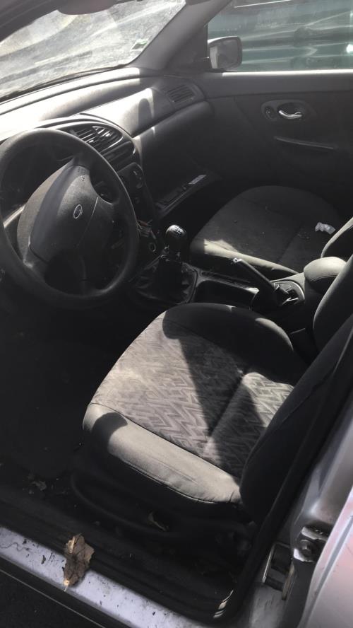 Image Serrure avant gauche - FORD MONDEO 1