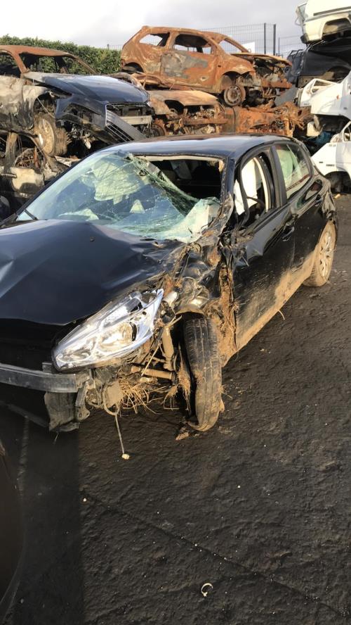 Image Feu arriere principal droit (feux) - PEUGEOT 208 1