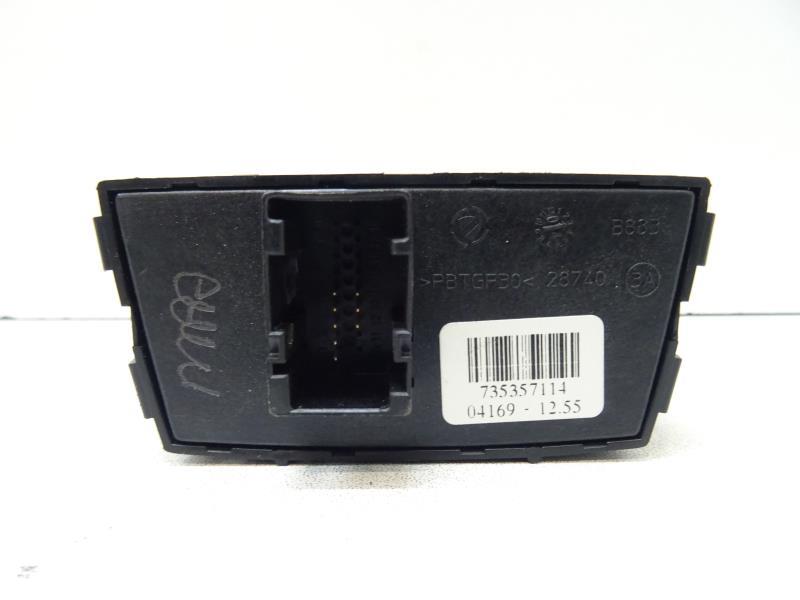 Bouton de warning FIAT PANDA 2 Essence - 1