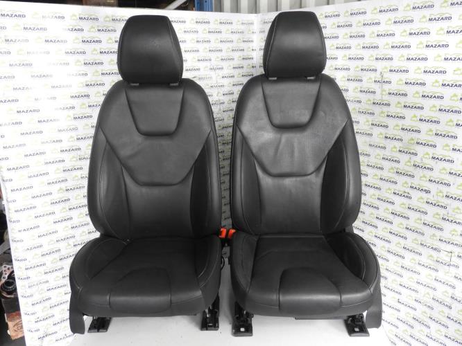 Image Interieur complet - FORD MONDEO 4