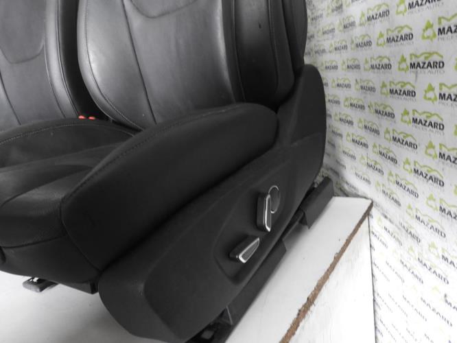 Image Interieur complet - FORD MONDEO 4
