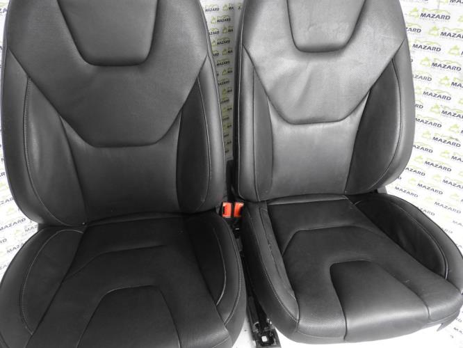 Image Interieur complet - FORD MONDEO 4