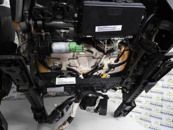 Image Interieur complet - FORD MONDEO 4