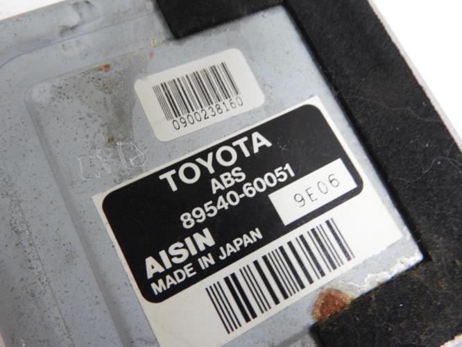 Image Calculateur boitier electronique ESP/ABS - TOYOTA LAND CRUISER 3 J90