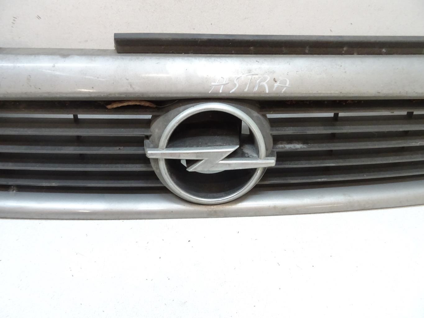 Calandre OPEL ASTRA F PHASE 2  - 1