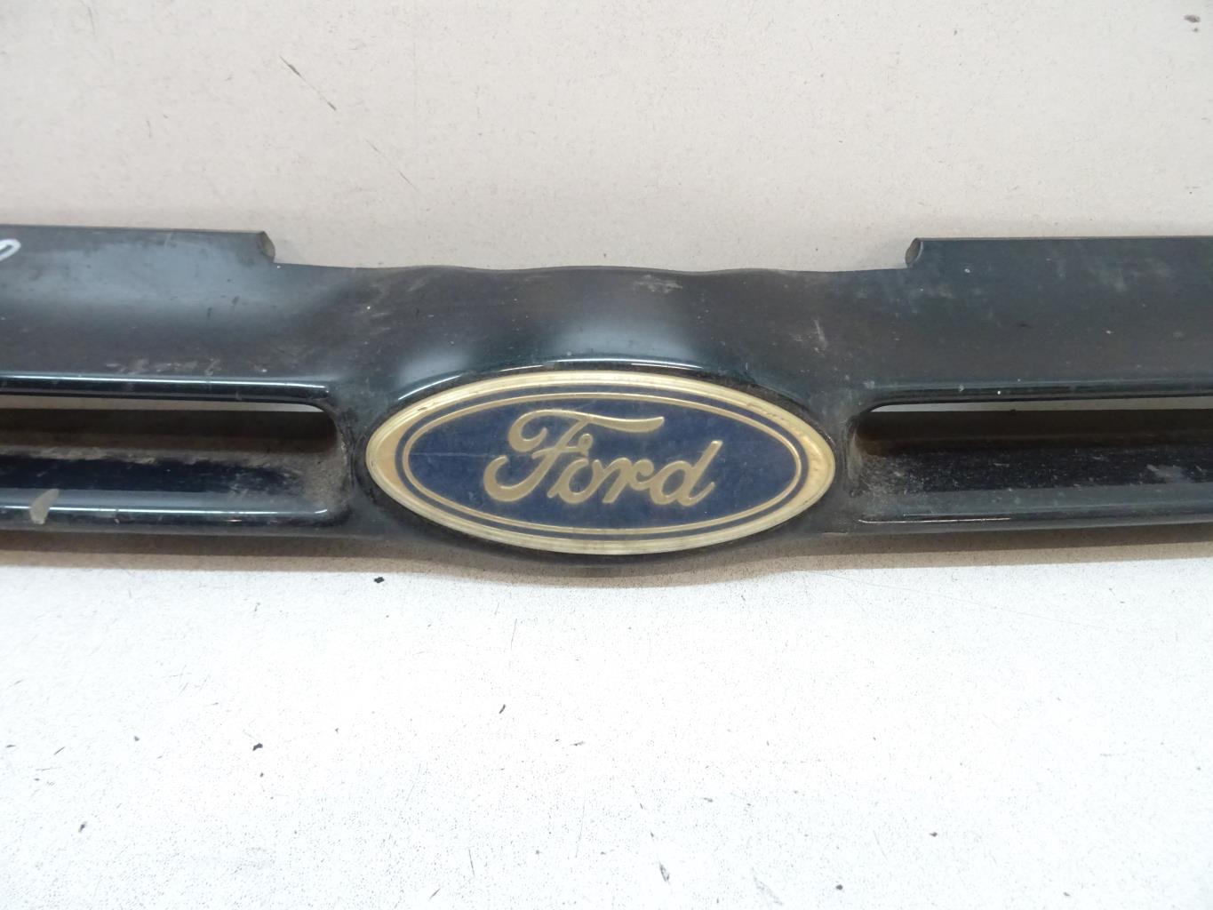 Calandre FORD MONDEO 1 PHASE 1  - 1
