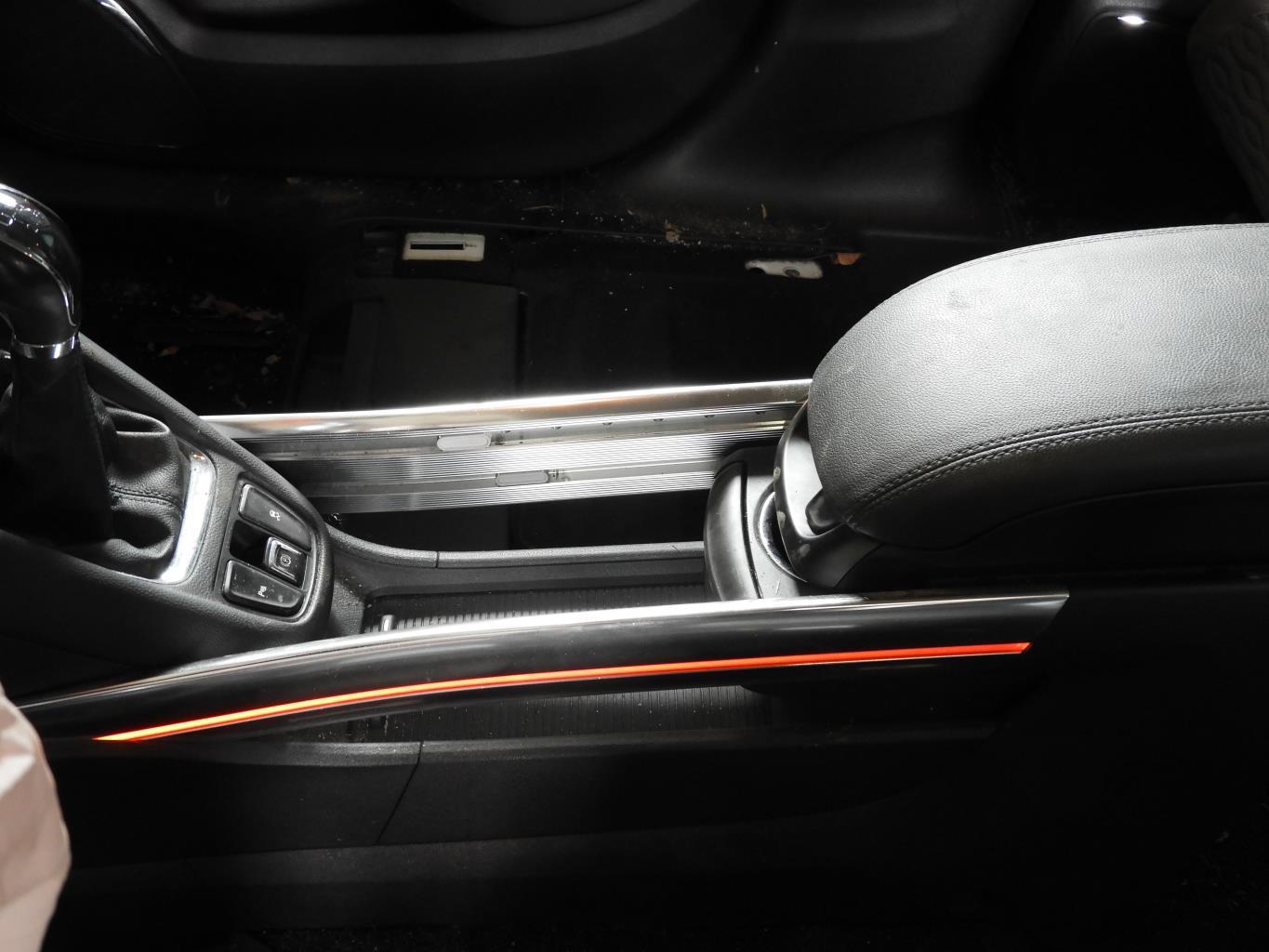 Consolle centrale (interno in plastica) OPEL ZAFIRA TOURER C PHASE 1 Diésel - 1