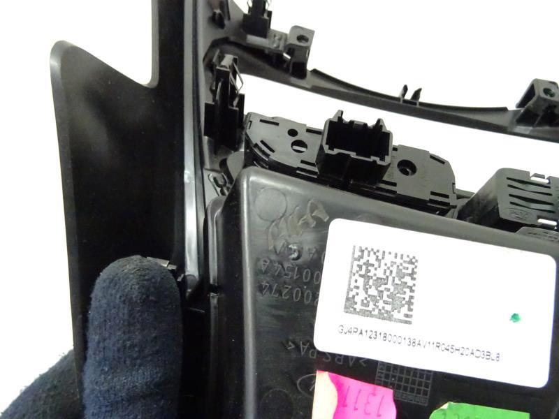 Console central (interieur plastique) FORD B-MAX Diesel - 1