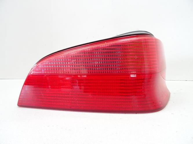 Image Feu arriere principal droit (feux) - PEUGEOT 106