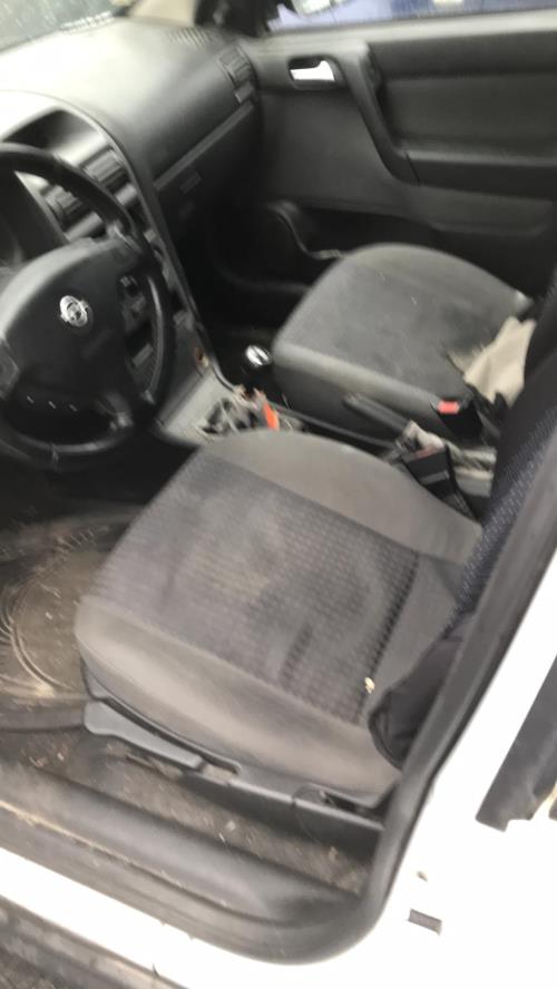 Image Pretensionneur de ceinture avant gauche - OPEL ASTRA G