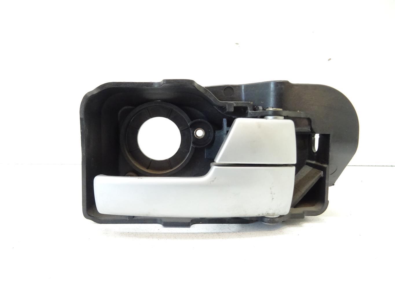 Maniglia interna posteriore destra FORD MONDEO 2 BREAK Diésel - 1