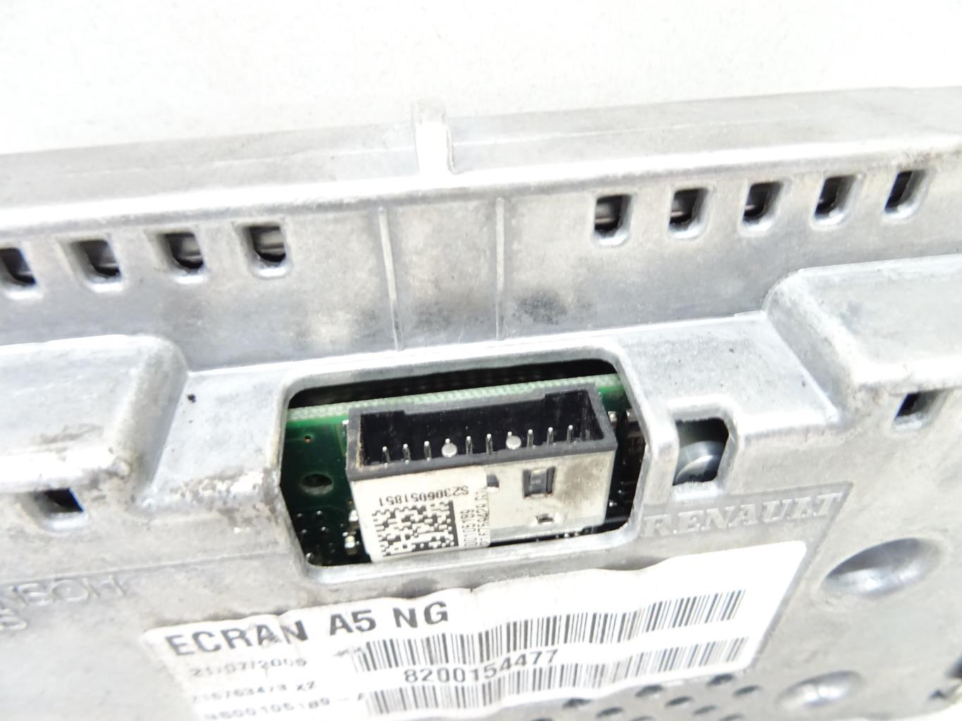 Ecran GPS RENAULT ESPACE 4 PHASE 1 Diesel - 1
