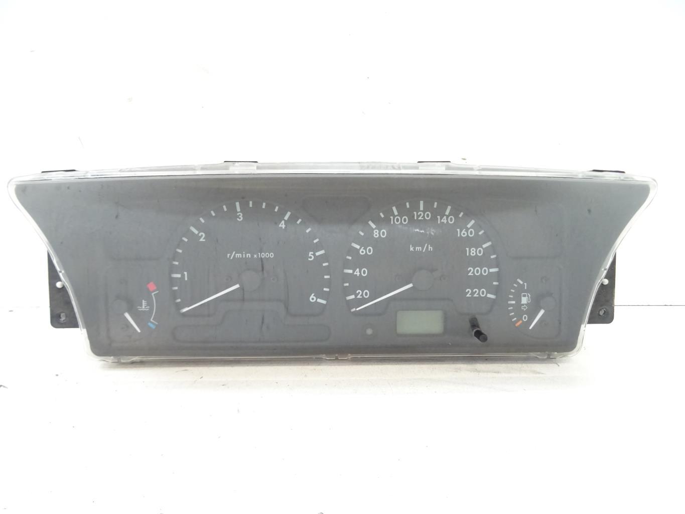 Compteur LAND ROVER DISCOVERY 2 PHASE 1 Diesel - 1