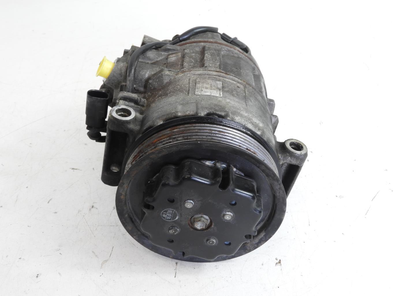 Compresseur clim PORSCHE CAYENNE 1 PHASE 2 Essence - 1