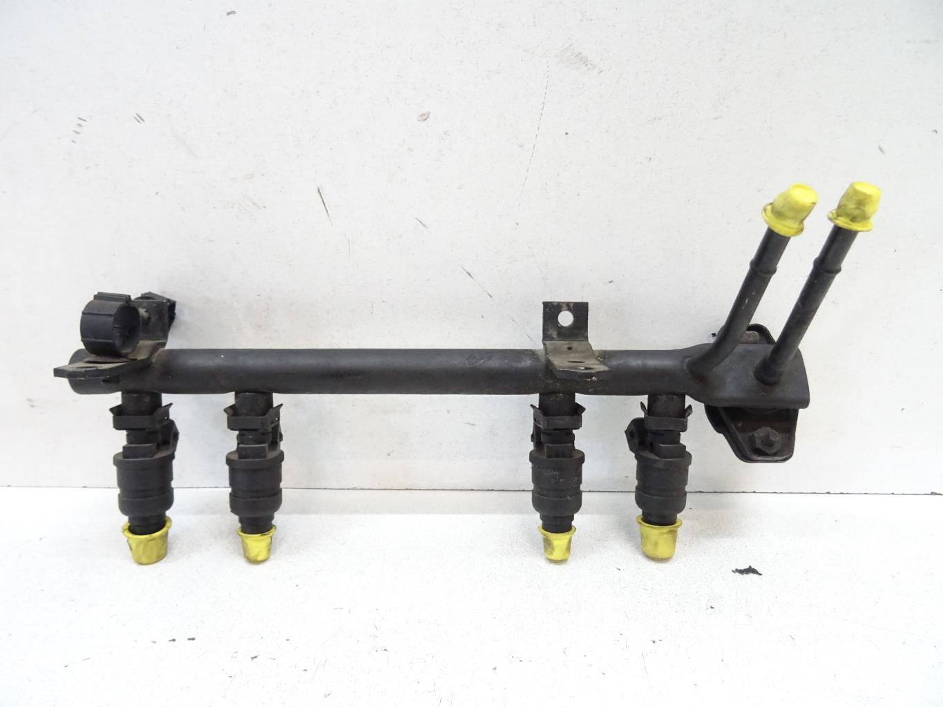 Collettore iniezione SKODA FELICIA PHASE 2 BREAK Gasolina - 1