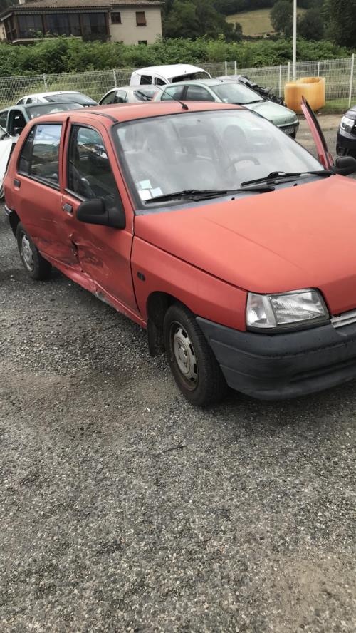 Image Essieu arriere - RENAULT CLIO 1