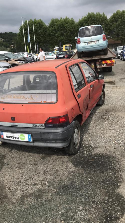 Image Essieu arriere - RENAULT CLIO 1