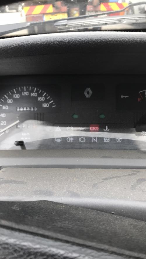 Image Essieu arriere - RENAULT CLIO 1