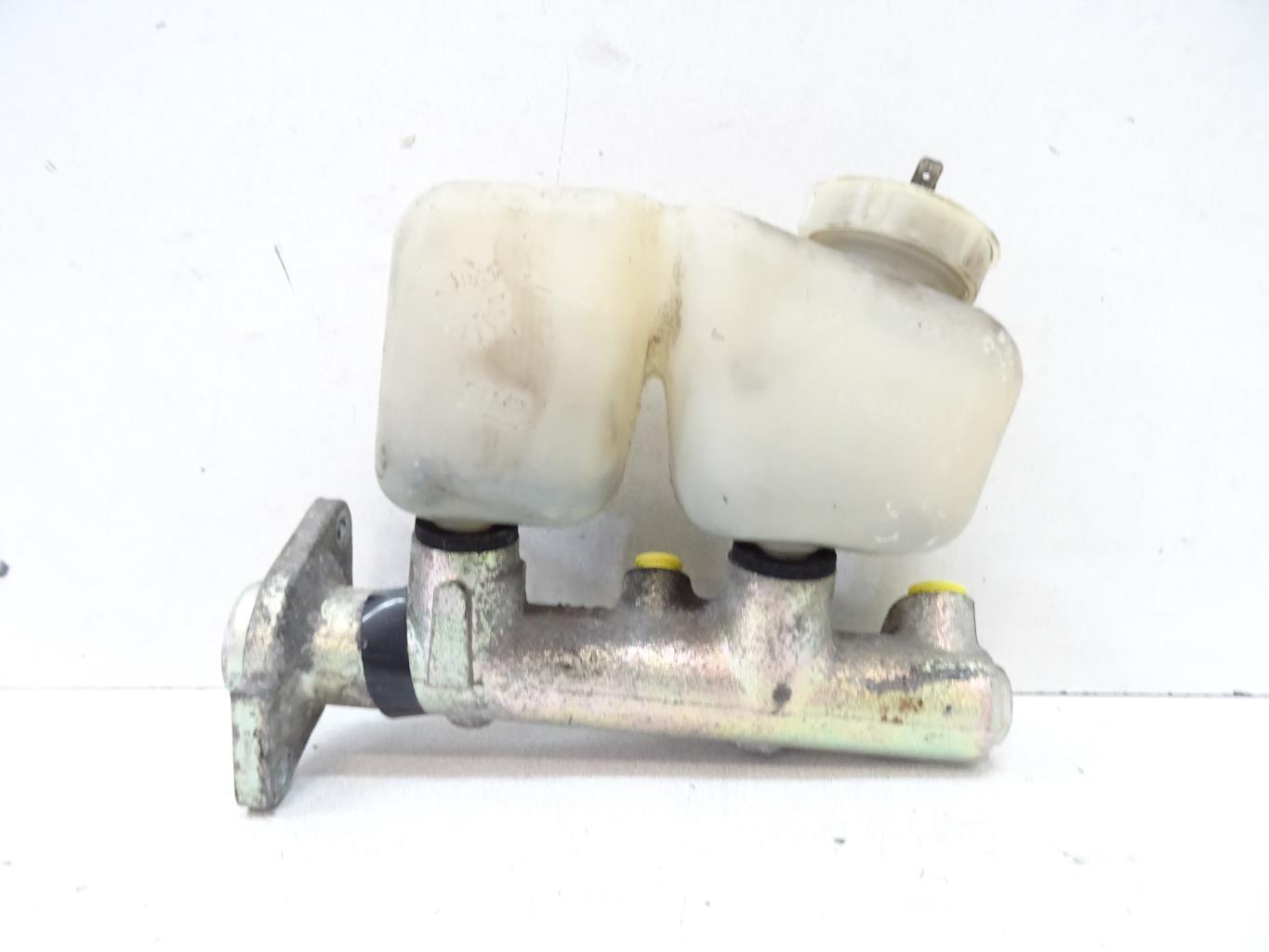 Maitre cylindre (freinage) RENAULT R20 Essence - 1