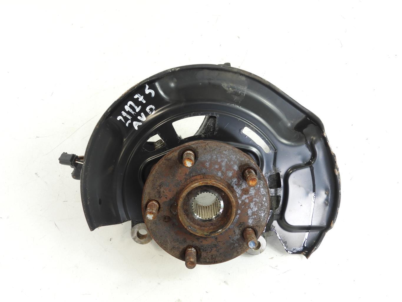 Mozzo anteriore sinistro TOYOTA RAV4 3 PHASE 1 Diésel - 1