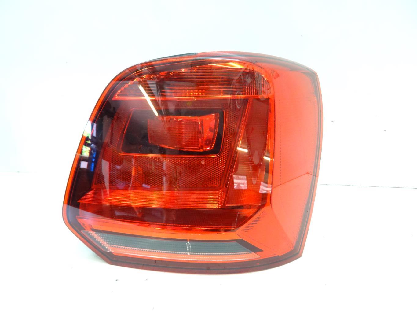 Fanale posteriore principale destro (luci) VOLKSWAGEN POLO 5 PHASE 2 Gasolina - 1