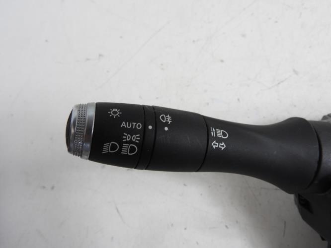 Image Com (Bloc Contacteur Tournant+Commodo Essuie Glace+Commodo Phare) - RENAULT CLIO 5