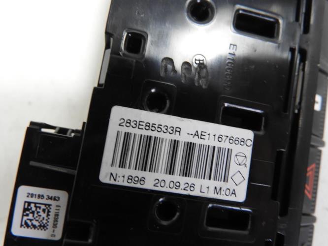 Image Bouton de warning - RENAULT CLIO 5