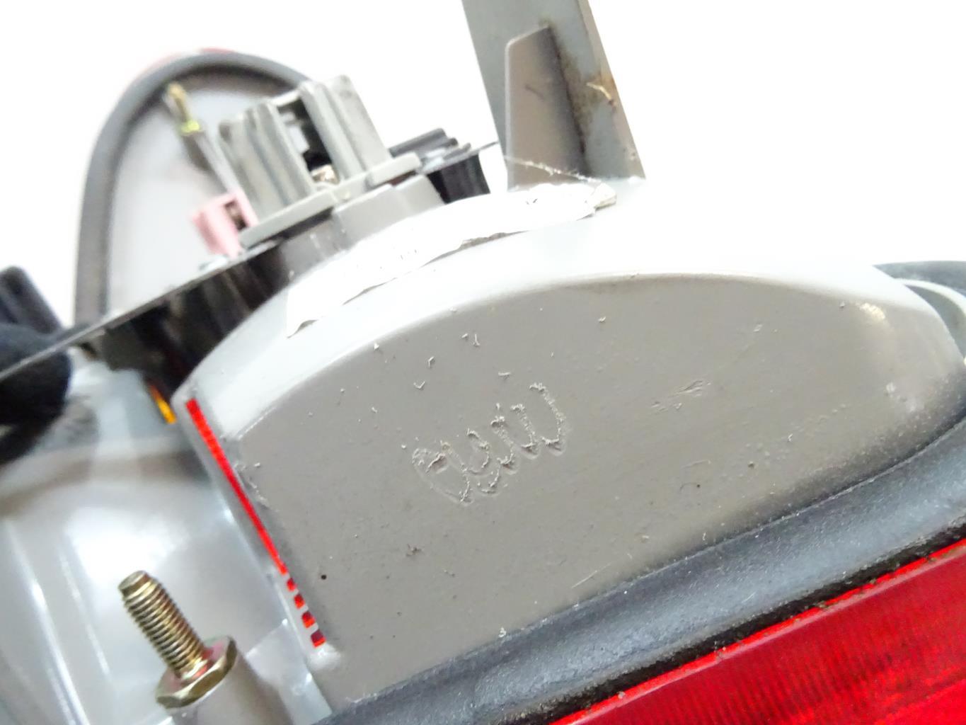 Fanale posteriore principale sinistro (luci) MERCEDES CLASSE E 210 PHASE 1 Diésel - 1