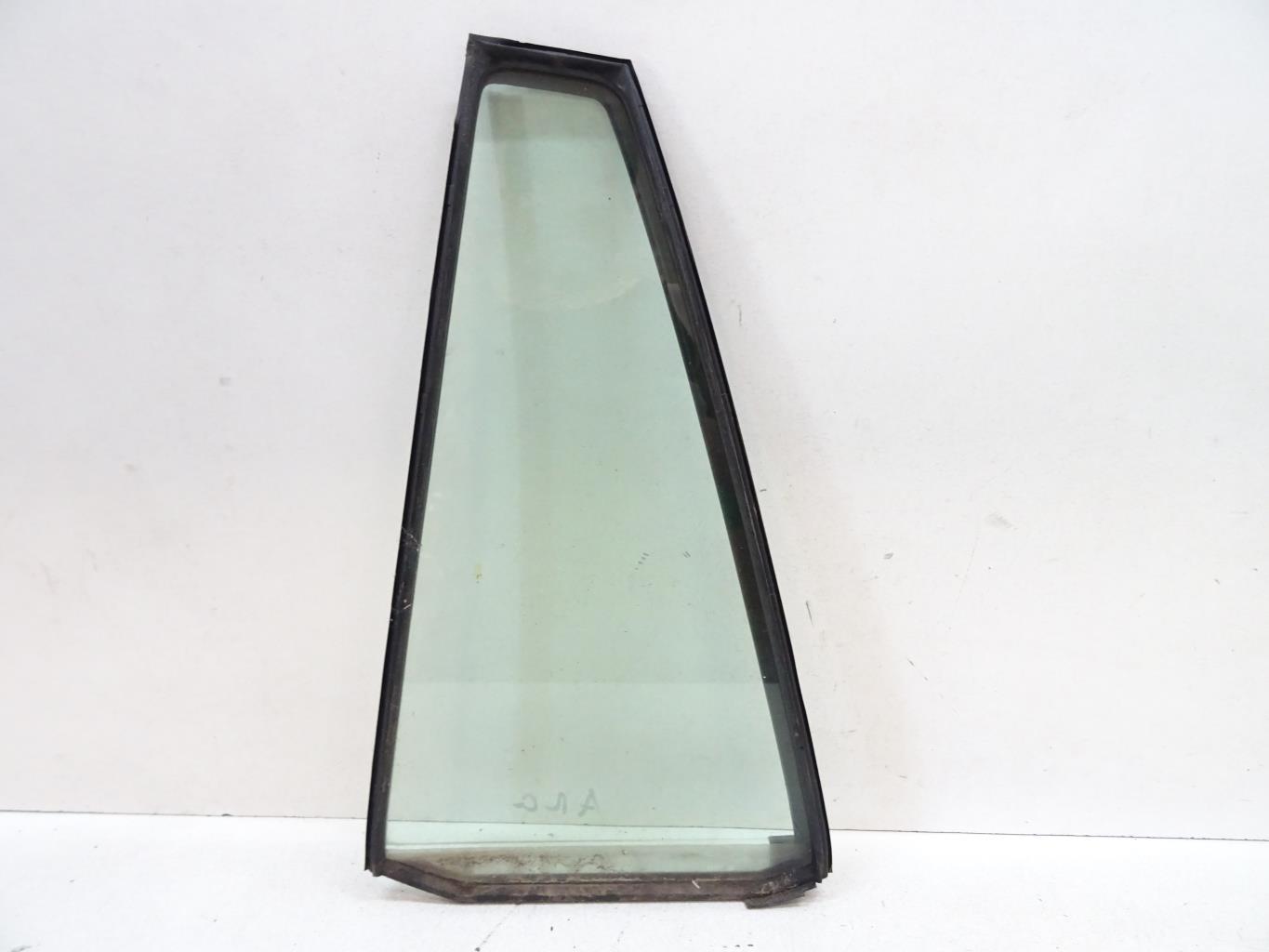 Ventanilla triangular trasera izquierda (puerta) TOYOTA RAV4 2 PHASE 1 Diésel - 1