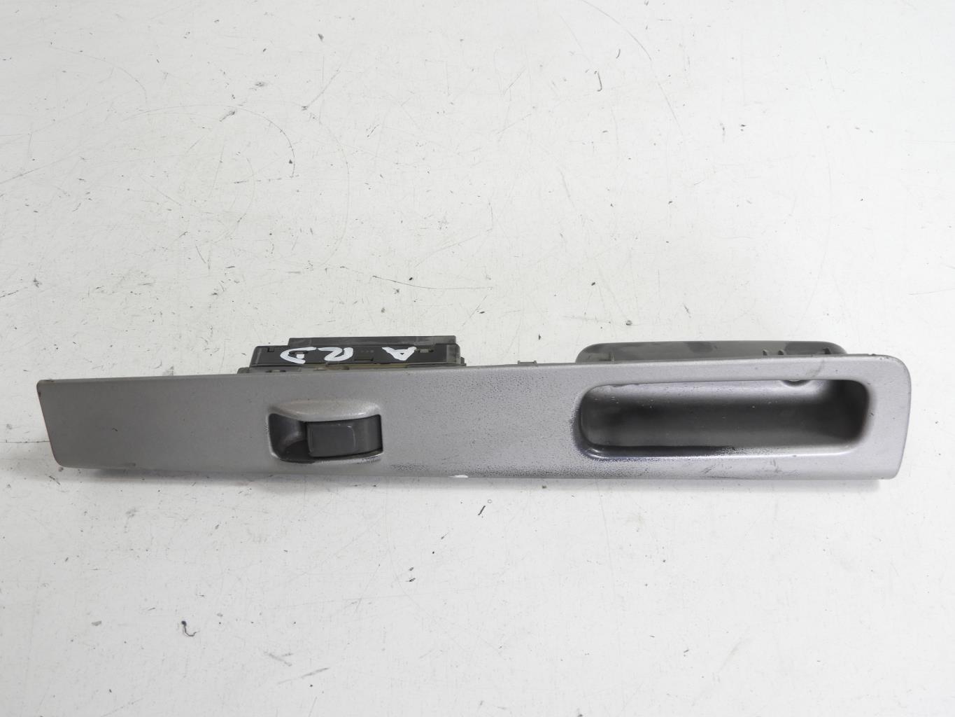 Interruttore lavacristalli posteriore destro ISUZU D-MAX 1 PHASE 1 Diésel - 1