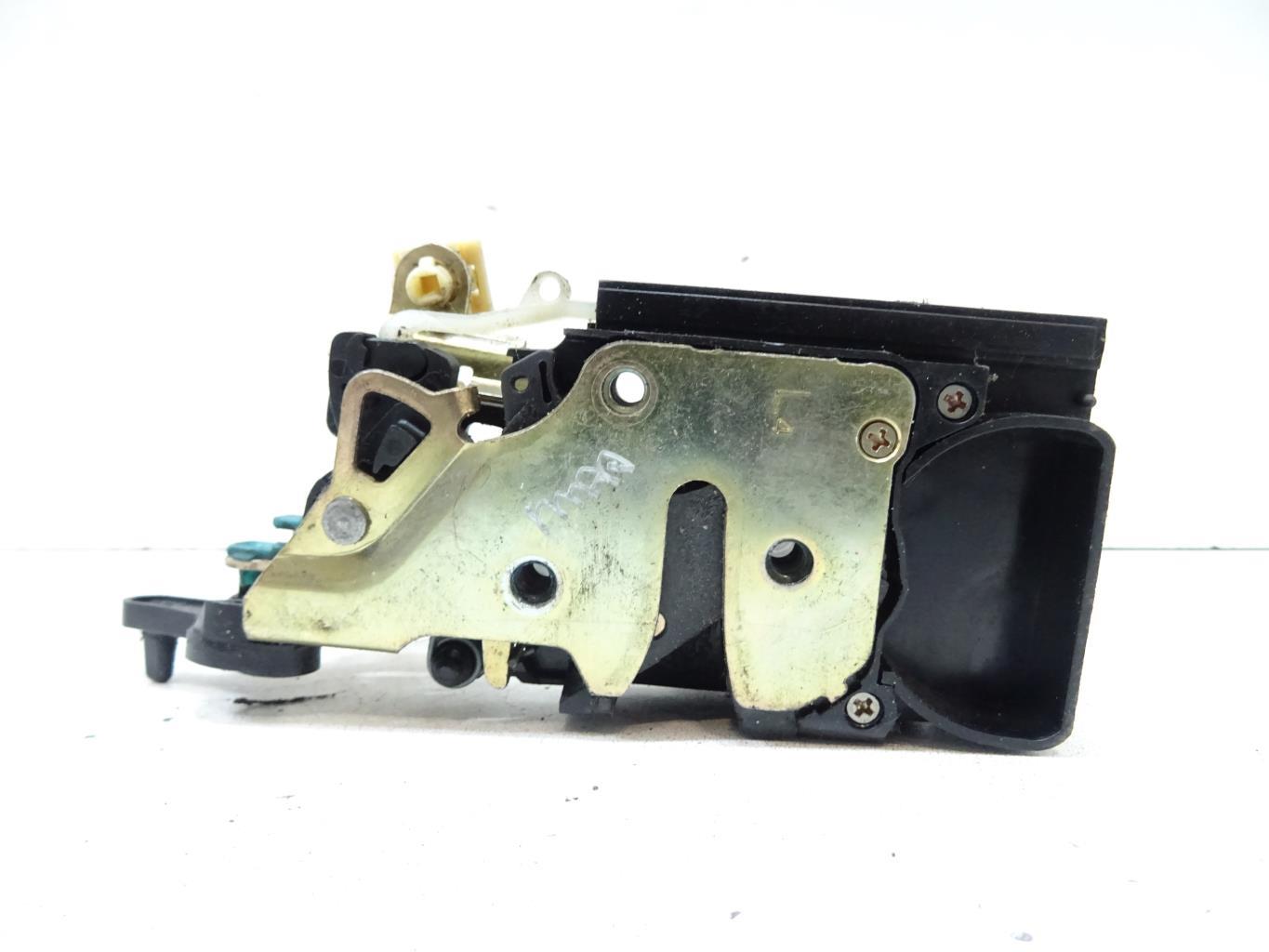 Serrure arriere gauche DAEWOO KALOS Essence - 1