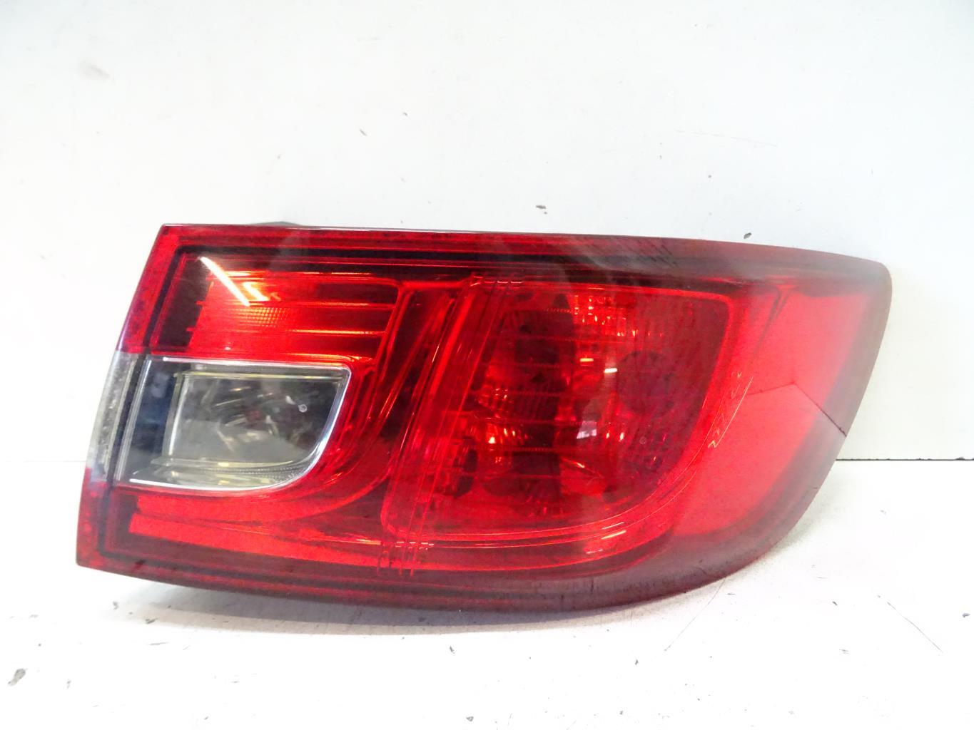 Fanale posteriore principale destro (luci) RENAULT CLIO 4 PHASE 1 Diésel - 1