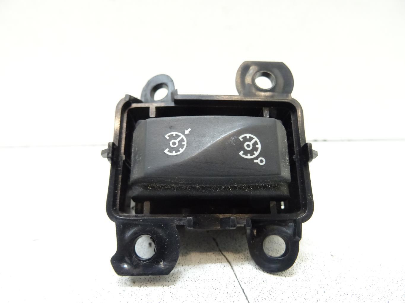 Botón/Interruptor RENAULT LAGUNA 3 PHASE 2 BREAK Diésel - 1