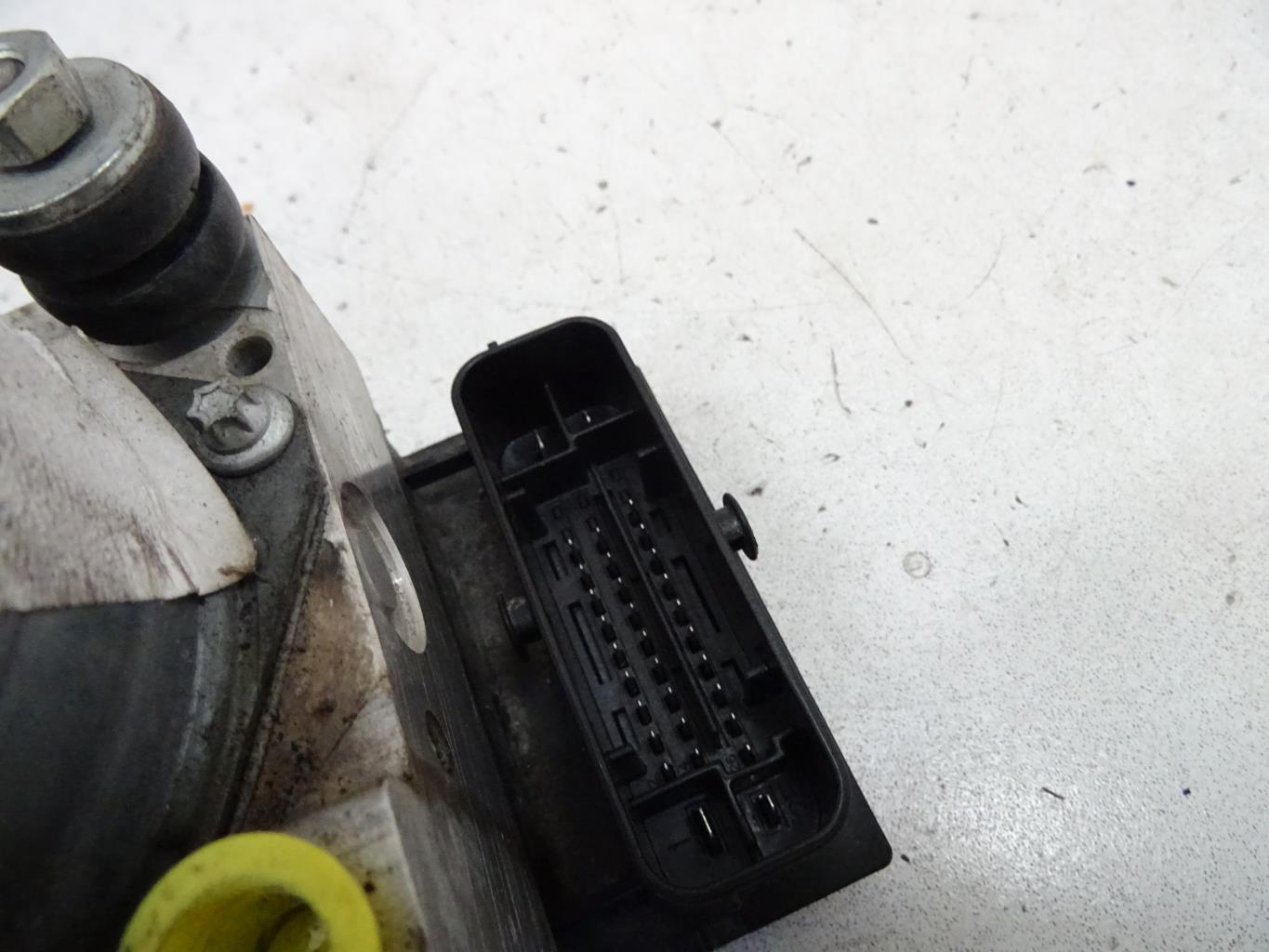 Blocco ABS (antibloccaggio freni) FIAT PUNTO 3 Diésel - 1
