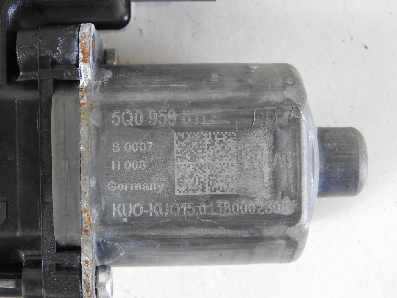 Motore alzacristalli posteriore destro AUDI A5 2 CABRIO S5 PHASE 2 Gasolina - 1