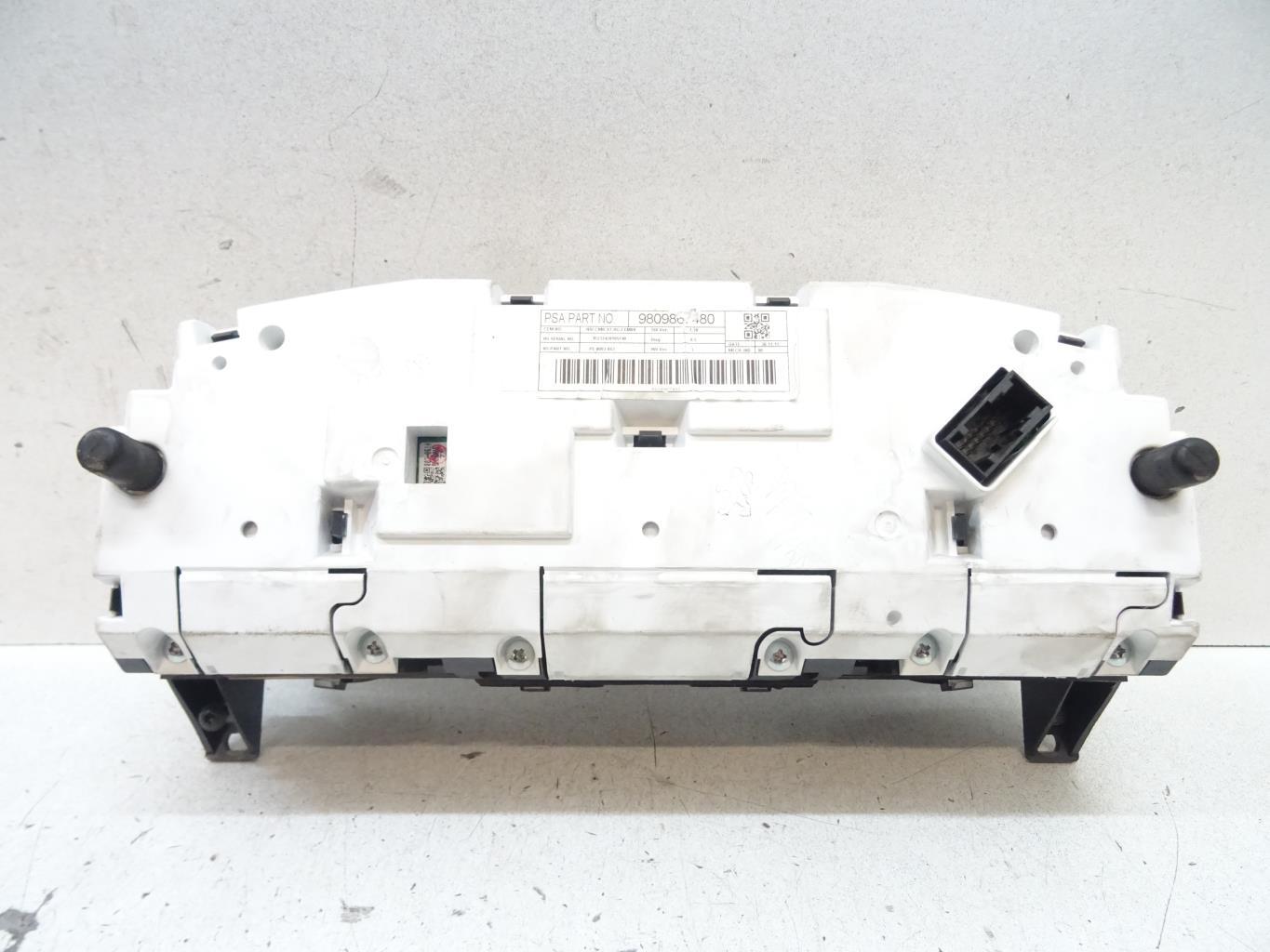 Compteur CITROEN C5 2 Diesel - 1