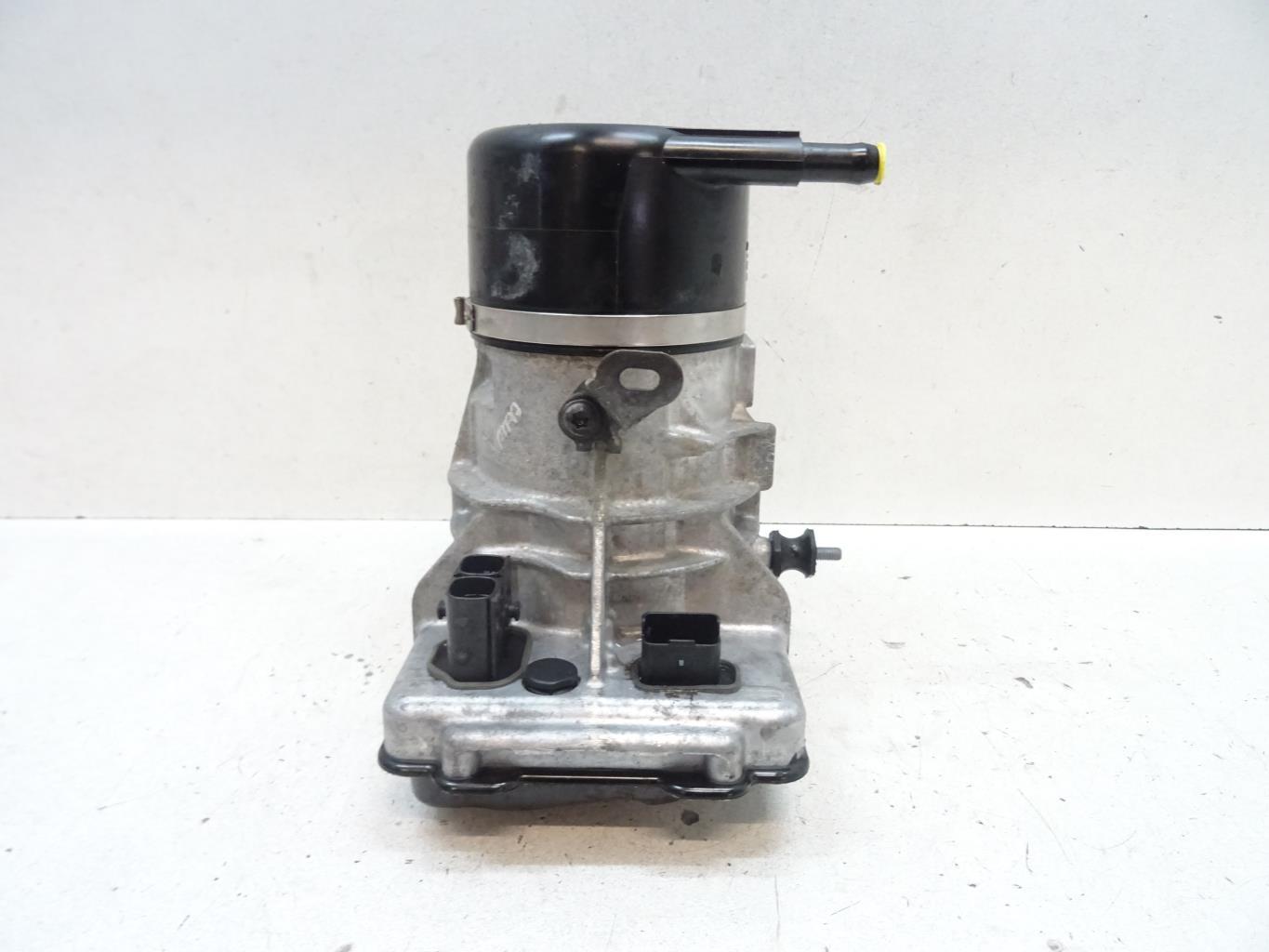 Pompe de direction CITROEN C5 2 Diesel - 1