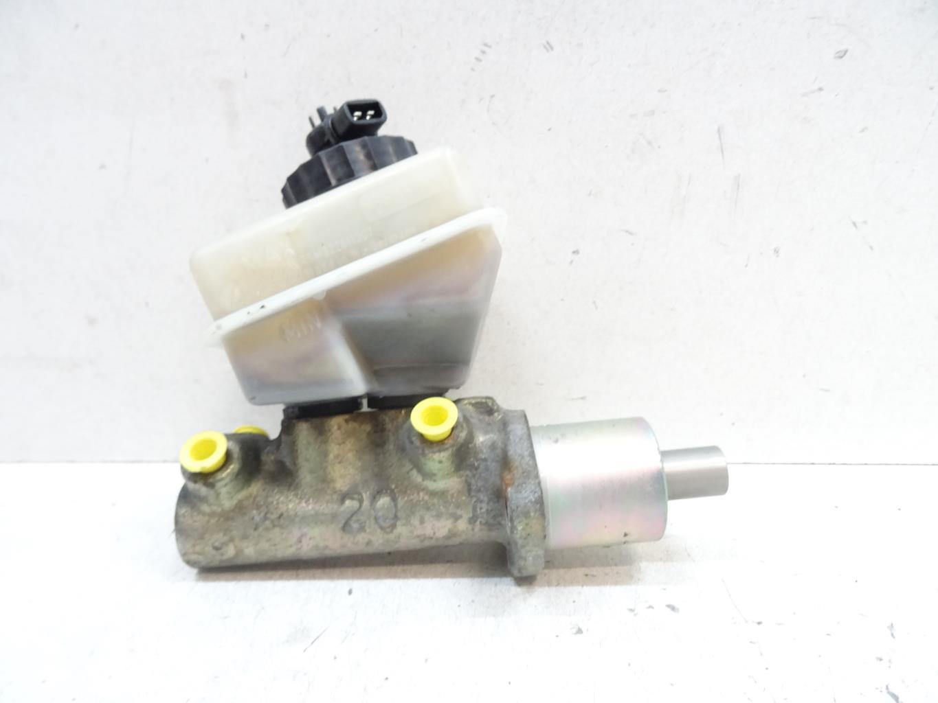 Cilindro maestro (freno) VOLKSWAGEN POLO 2 PHASE 1 Gasolina - 1