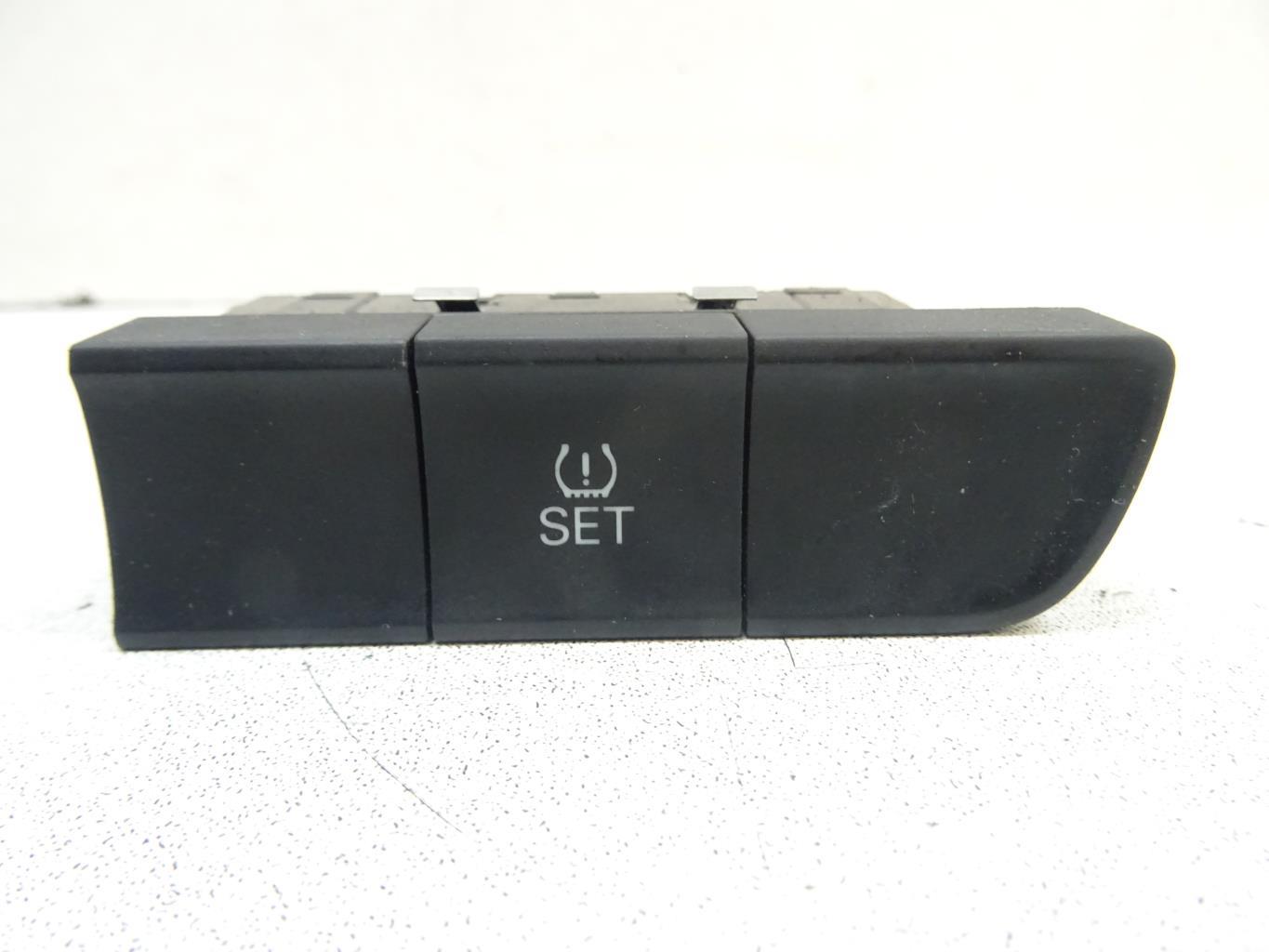 Bouton/Interrupteur AUDI A1 1 PHASE 1 Diesel - 1