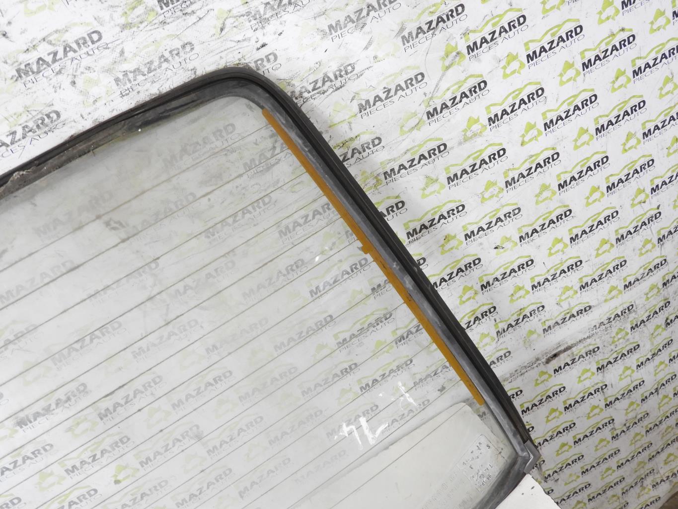 Lunette arriere RENAULT R14  - 1