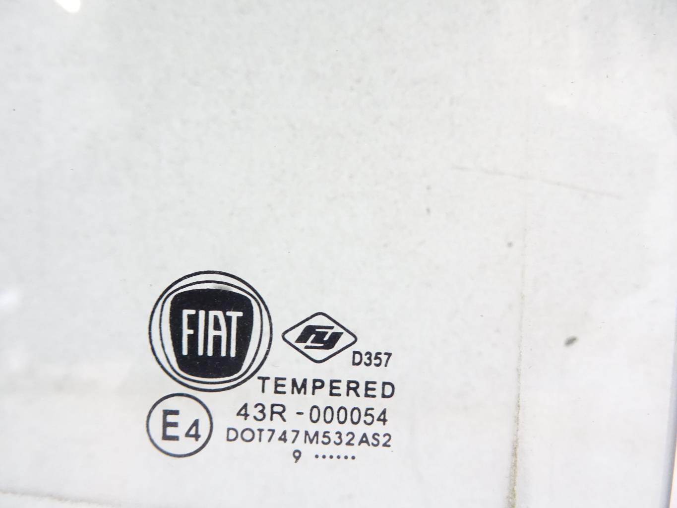 Vetro posteriore destro FIAT PANDA 3 PHASE 1 Gasolina/GLP - 1