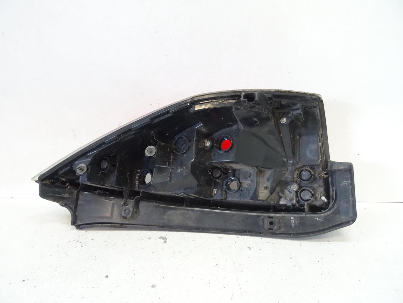 Fanale posteriore principale sinistro (luci) MAZDA 5 1 PHASE 2 Diésel - 1