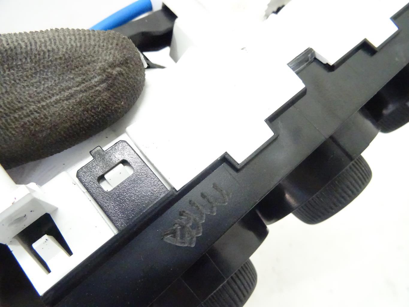 Commande chauffage CITROEN C3 PICASSO PHASE 2 Diesel - 1