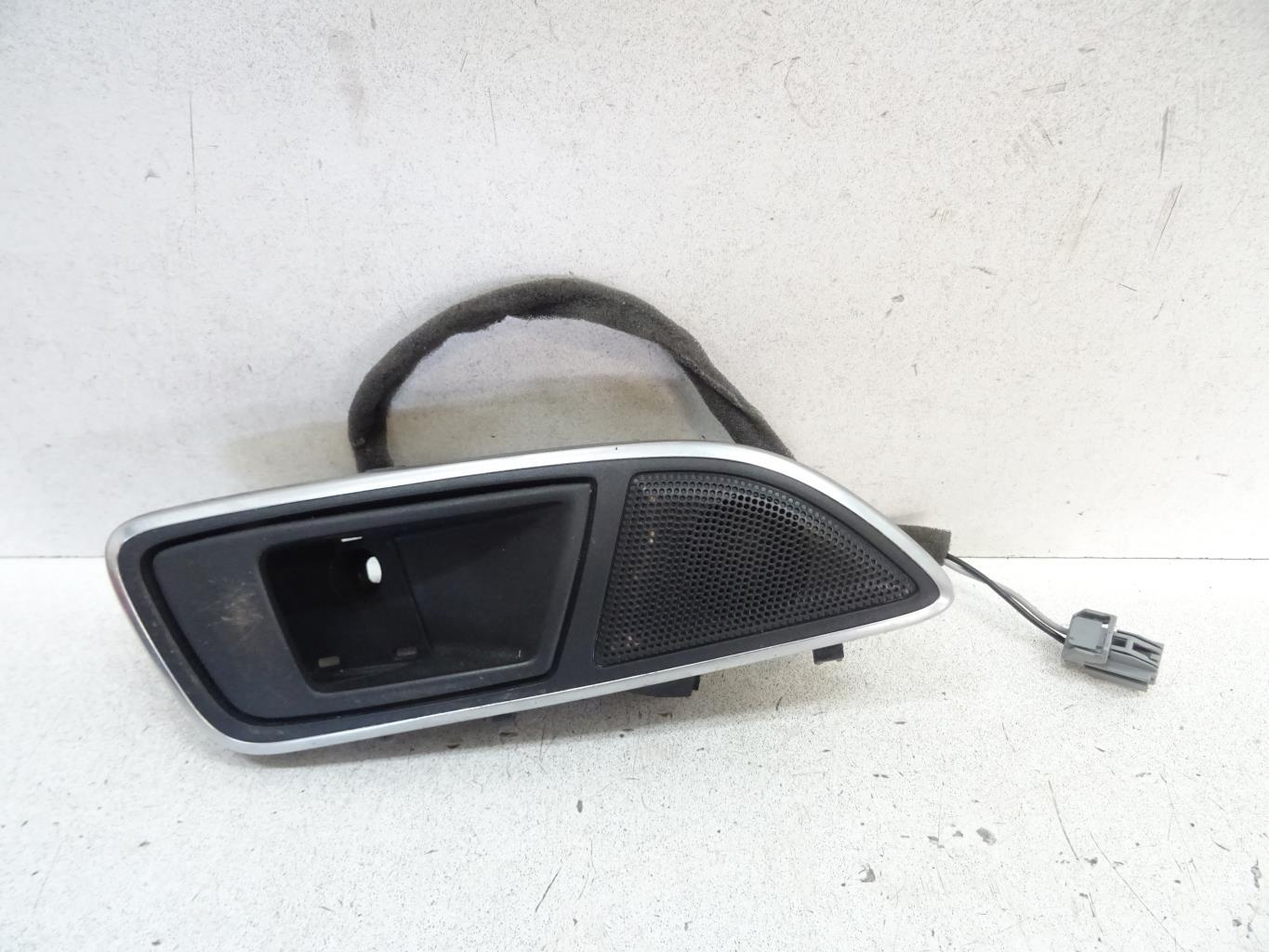 Poignee interieur avant droit FORD B-MAX Essence - 1