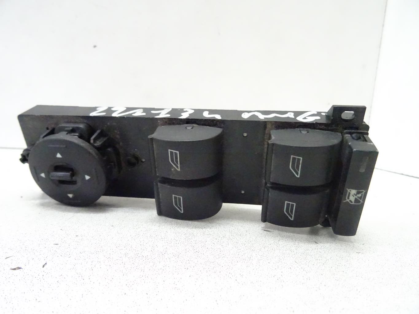 Interruttore lavacristalli anteriore sinistro FORD FOCUS 2 PHASE 1 Diésel - 1